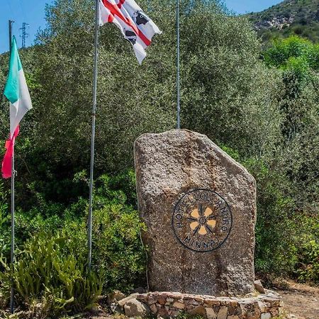 Hotel L'Oleandro Villasimius Eksteriør bilde