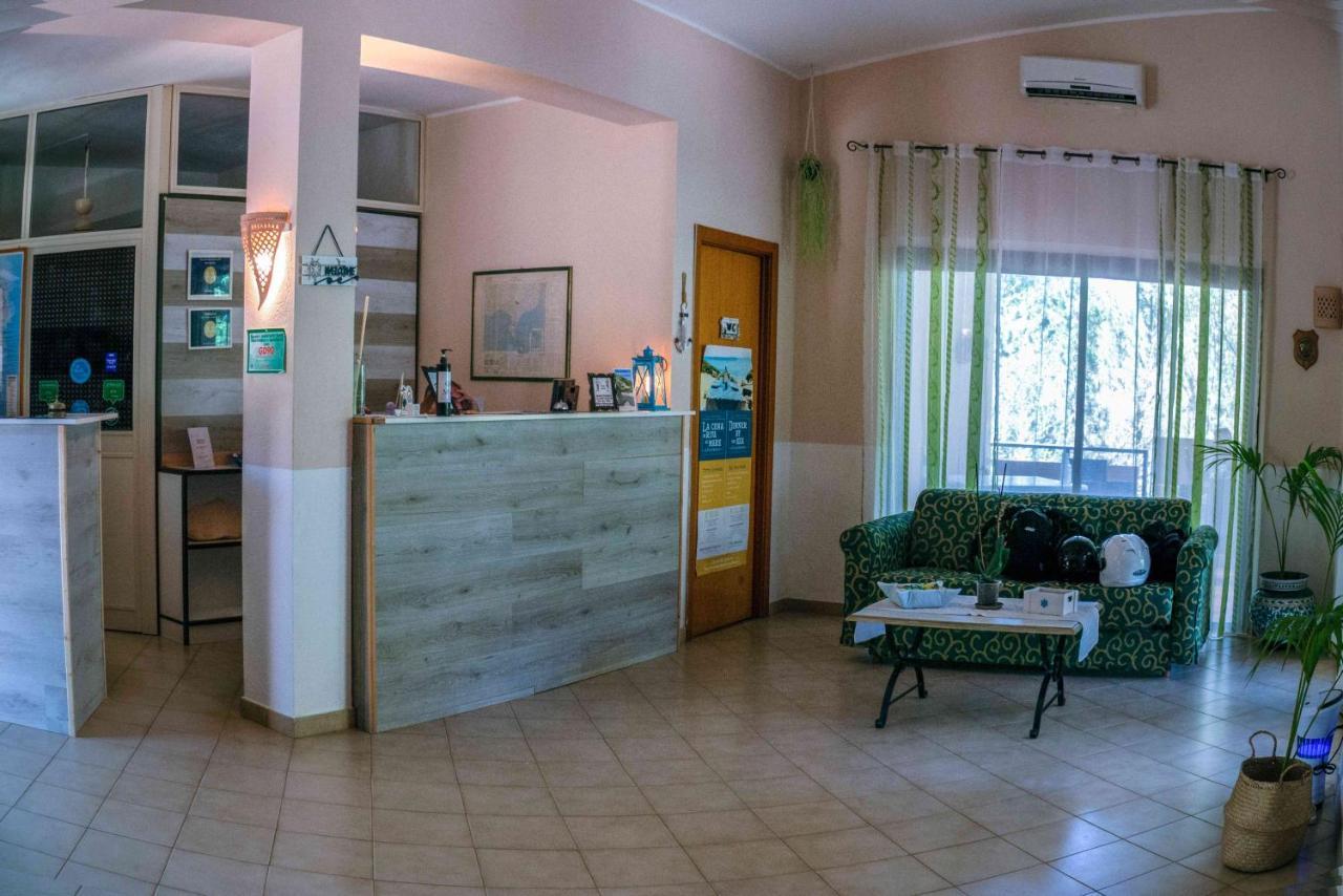 Hotel L'Oleandro Villasimius Eksteriør bilde