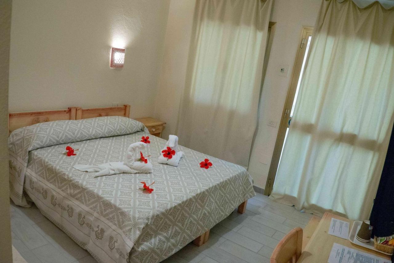 Hotel L'Oleandro Villasimius Eksteriør bilde